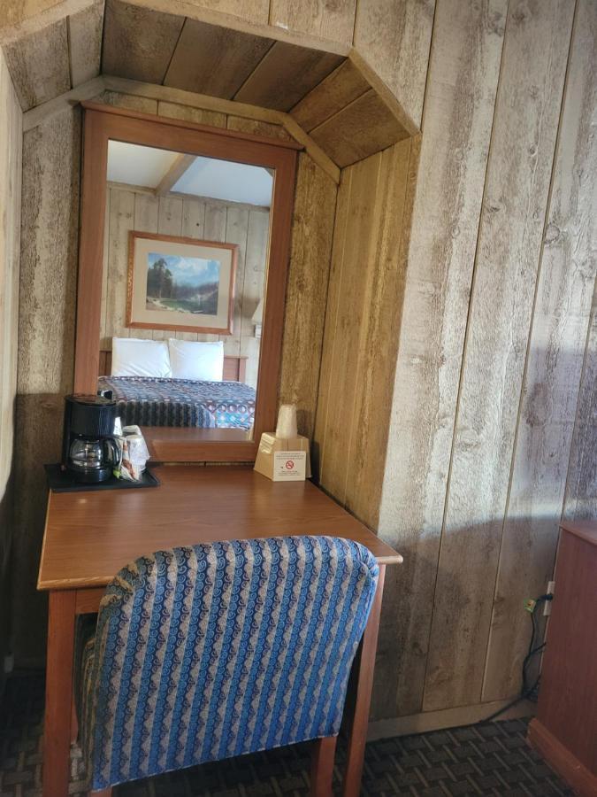 Townhouse Motel Bishop Extérieur photo